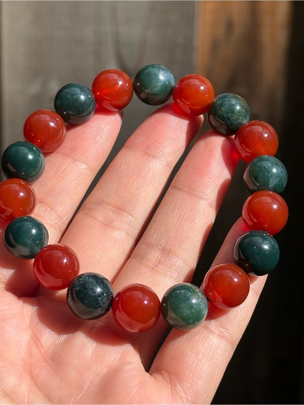 Red Carnelian and Green Moss Agate Beaded Bracelet ZZBR00001